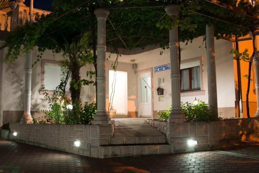 Villa Palma Guesthouse Mostar Exteriör bild